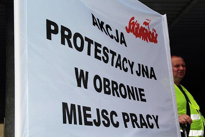20190724_089_pl_dg_hk_protest.jpg - 2019.07.24 - DG. Akcja protestacyjna w obronie miejsc pracy ArcelorMittal Poland S.A. o. Dąbrowa Górnicza.