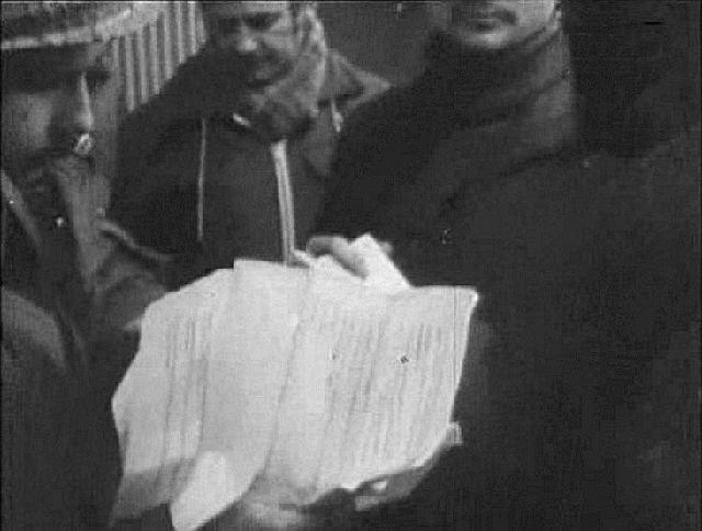 19811213-23_18_pldg_hk_strajk-okupacyjny.jpg - 13-23.12.1981 - Dąbrowa Górnicza. Strajk okupacyjny w Hucie Katowice